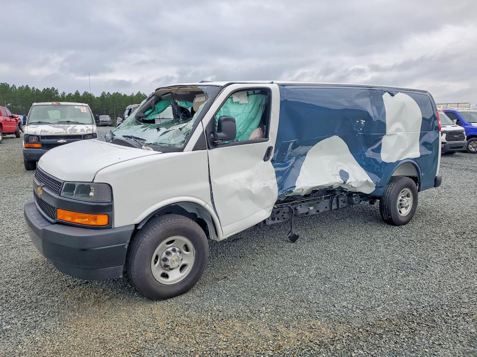 Auction sale of the 2025 Chevrolet Express G3500, vin: 1GCZGHF7XS1105017, lot number: 58459466