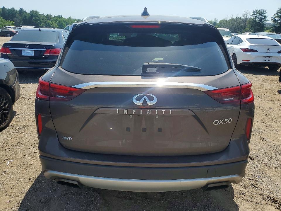 57416156 :رقم المزاد ، 3PCAJ5M37KF136732 vin ، 2019 Infiniti Qx50 مزاد بيع