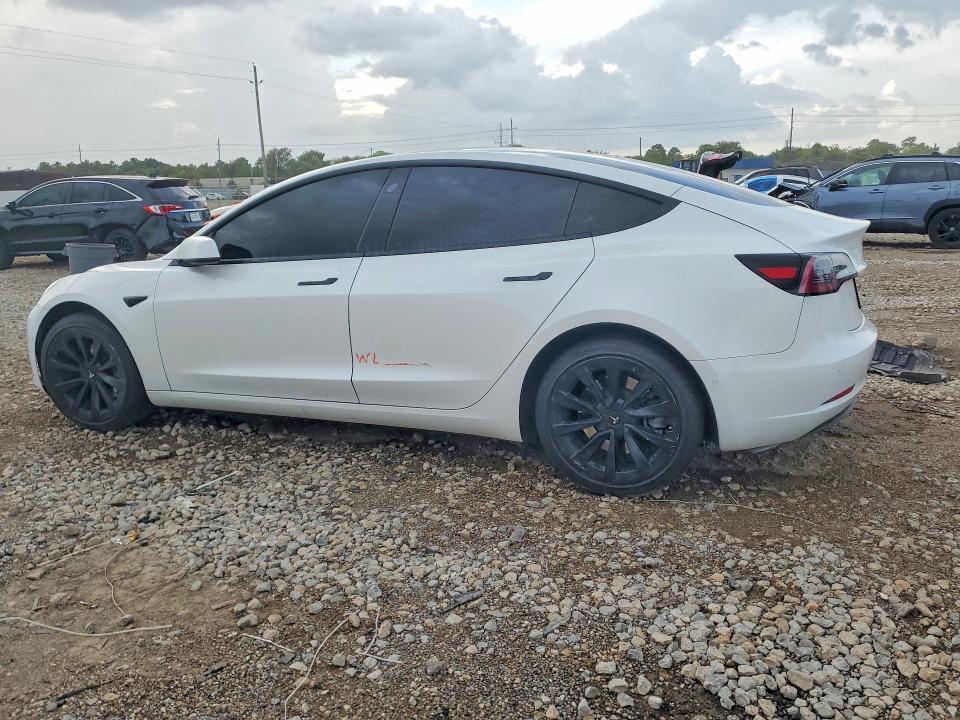 60822136 :رقم المزاد ، 5YJ3E1EA7NF289070 vin ، 2022 Tesla Model 3 مزاد بيع