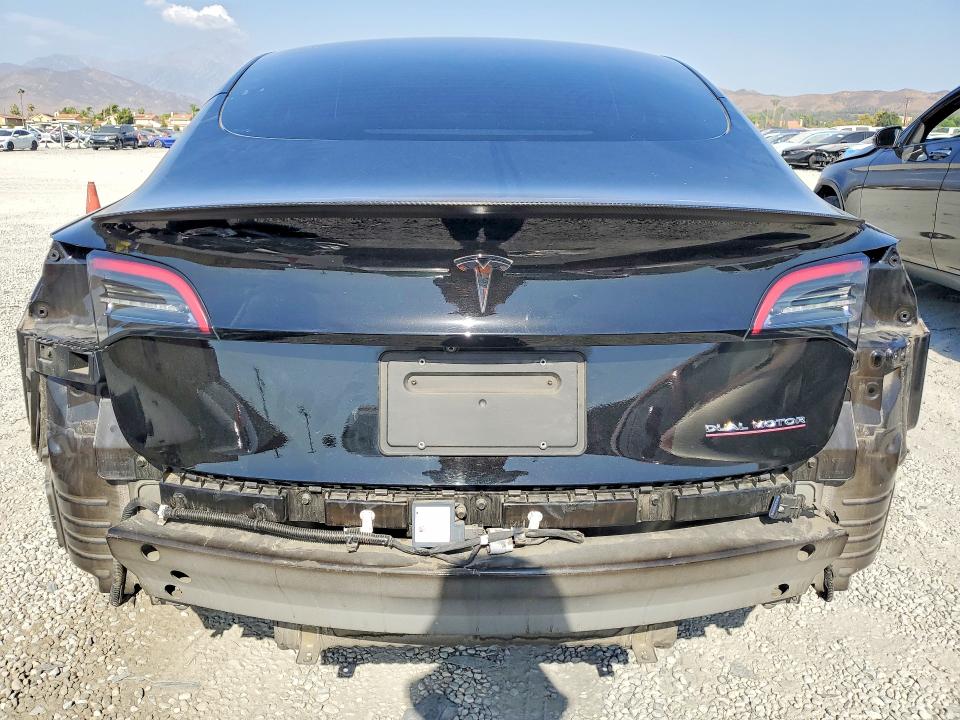 61058636 :رقم المزاد ، 5YJ3E1EC2PF421110 vin ، 2023 Tesla Model 3 مزاد بيع