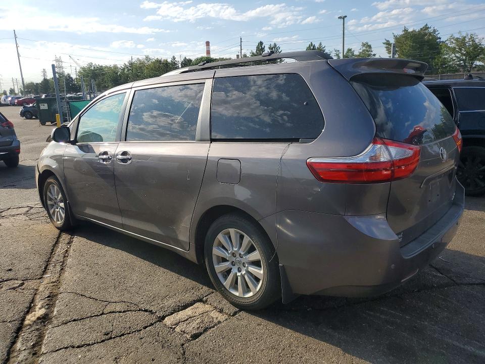 Aukcja sprzedaży 2015 Toyota Sienna, vin: 5TDDK3DC8FS106588, numer aukcji: 61175156