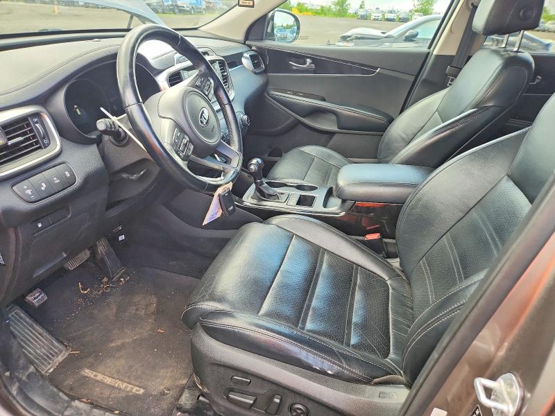 2017 Kia Sorento მანქანა იყიდება აუქციონზე, vin: 5XYPHDA59HG295971, აუქციონის ნომერი: 61215016