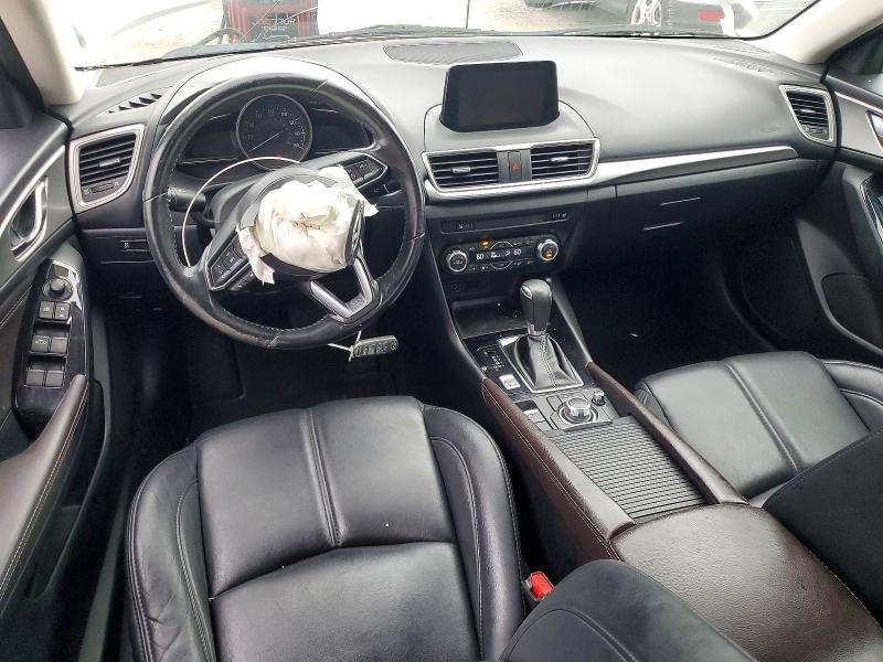 62912046 :رقم المزاد ، 3MZBN1V39JM206416 vin ، 2018 Mazda 3 مزاد بيع