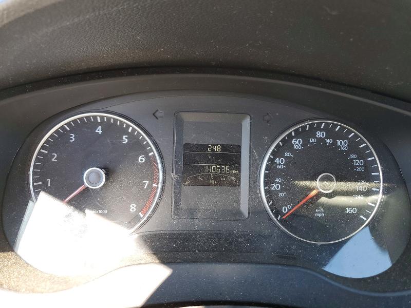 61512646 :رقم المزاد ، 3VWD17AJ1EM242621 vin ، 2014 Volkswagen Jetta مزاد بيع