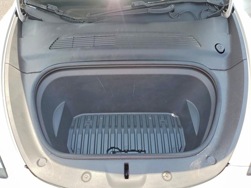 2020 Tesla Model Y მანქანა იყიდება აუქციონზე, vin: 5YJYGDEE4LF048682, აუქციონის ნომერი: 62510236