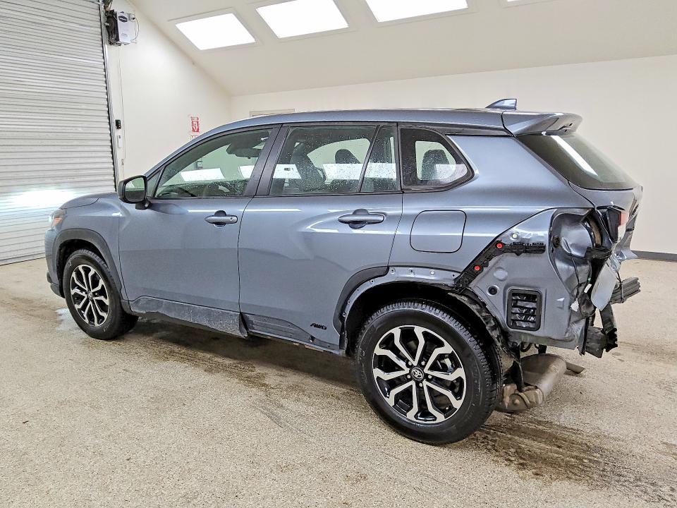 60162166 :رقم المزاد ، 7MUFBABGXRV052028 vin ، 2024 Toyota Corolla Cross Hybrid مزاد بيع