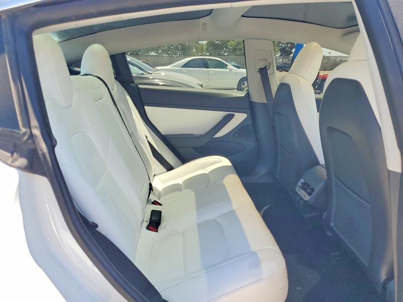 Продажа на аукционе авто 2020 Tesla Model 3, vin: 5YJ3E1EC7LF624715, номер лота: 60196186