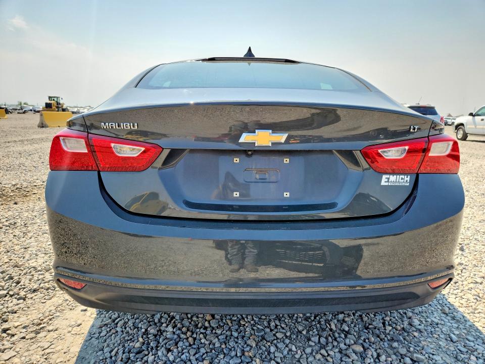 59292736 :رقم المزاد ، 1G1ZD5ST9JF251672 vin ، 2018 Chevrolet Malibu مزاد بيع