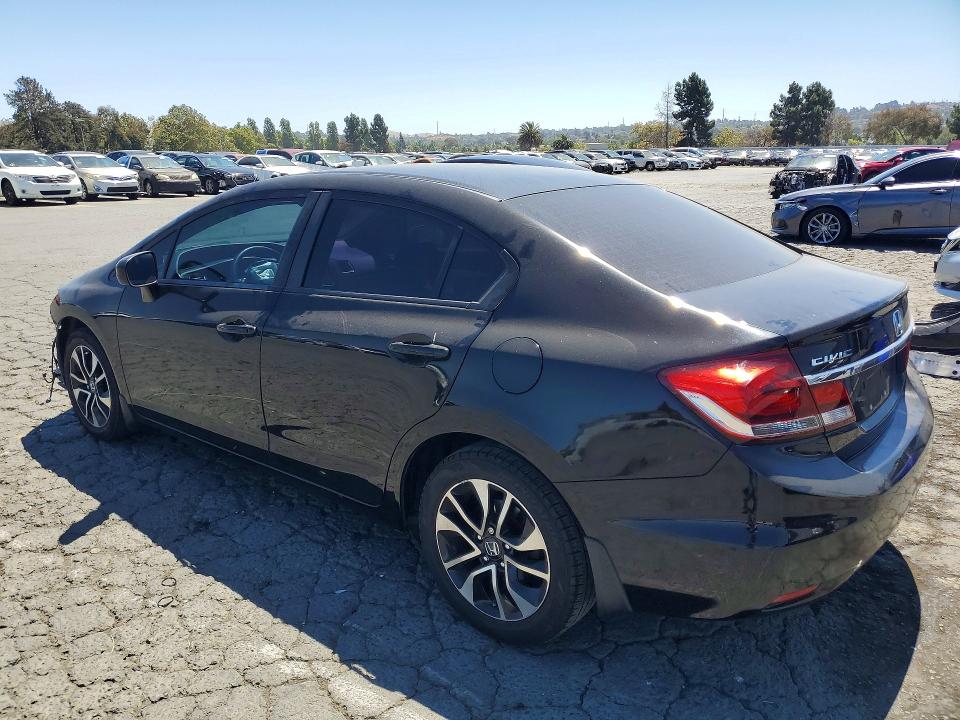 61502136 :رقم المزاد ، 19XFB2F81FE221247 vin ، 2015 Honda Civic مزاد بيع