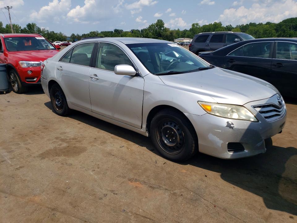 2011 Toyota Camry მანქანა იყიდება აუქციონზე, vin: 4T1BF3EK6BU704634, აუქციონის ნომერი: 62804126