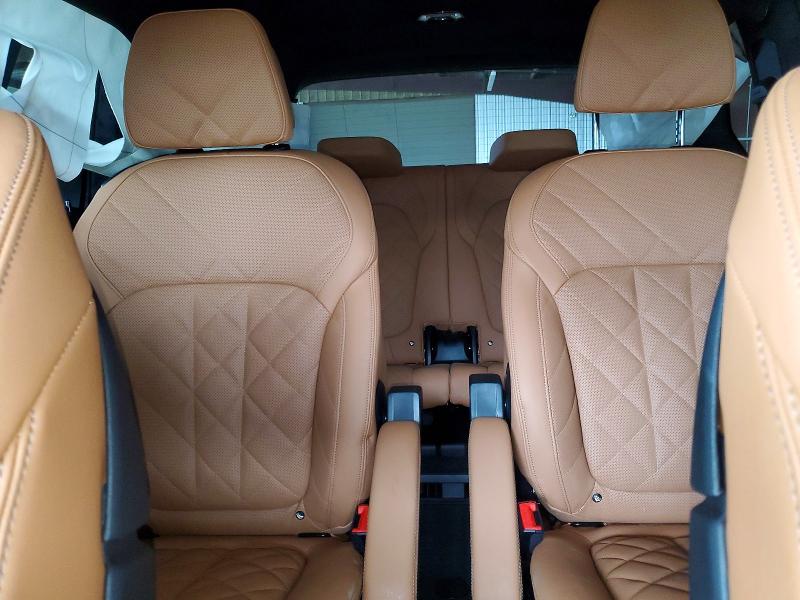 62077616 :رقم المزاد ، 5UX23EM04T9384130 vin ، 2026 Bmw X7 مزاد بيع