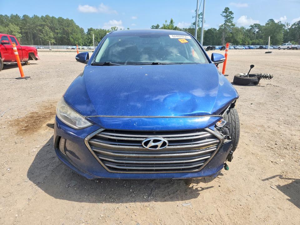 62402056 :رقم المزاد ، 5NPD84LF4HH060623 vin ، 2017 Hyundai Elantra مزاد بيع