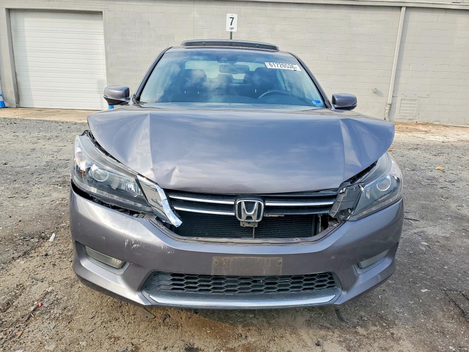 61720536 :رقم المزاد ، 1HGCR3F86FA022249 vin ، 2015 Honda Accord مزاد بيع