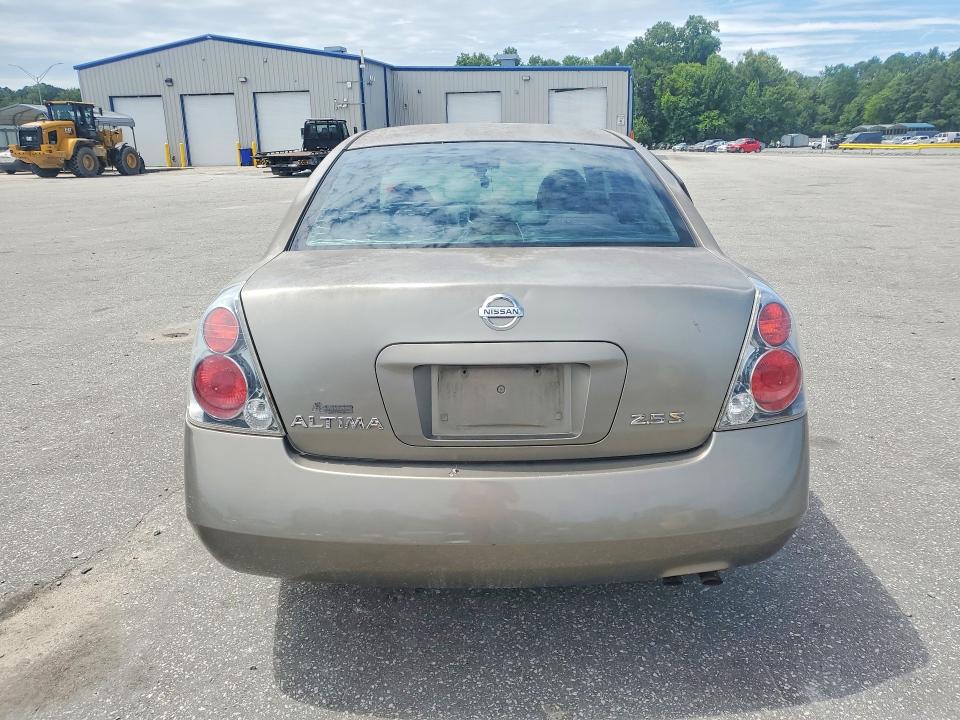 60786026 :رقم المزاد ، 1N4AL11D85C263075 vin ، 2005 Nissan Altima مزاد بيع