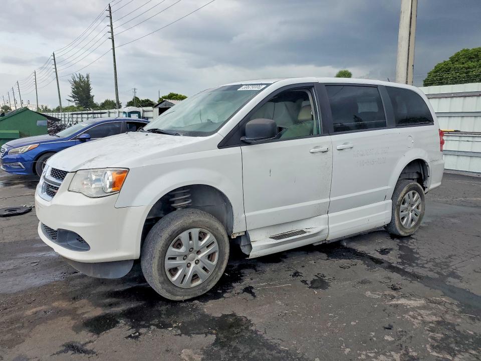 59629006 :رقم المزاد ، 2C4RDGBG3JR161464 vin ، 2018 Dodge Grand Caravan مزاد بيع