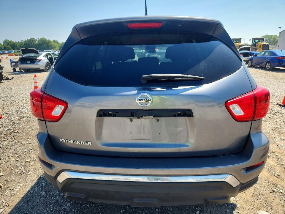 Продаж на аукціоні авто 2018 Nissan Pathfinder, vin: 5N1DR2MN6JC655607, номер лоту: 62644676
