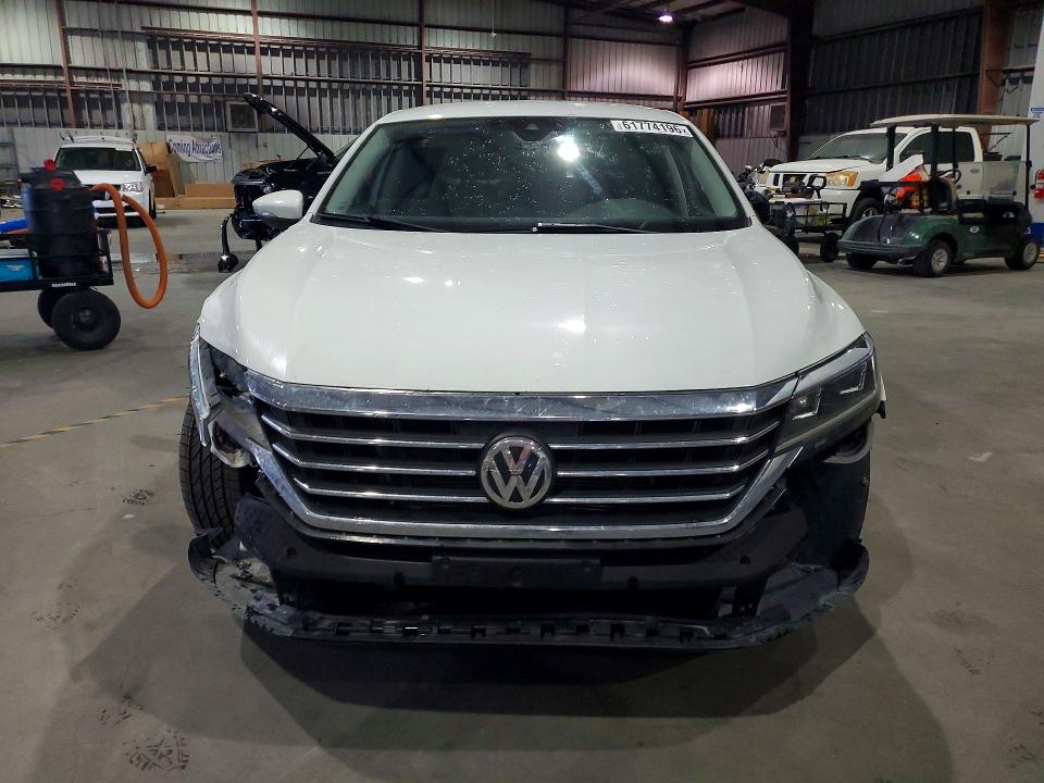 Продажа на аукционе авто 2020 Volkswagen Passat, vin: 1VWSA7A39LC016785, номер лота: 61774196