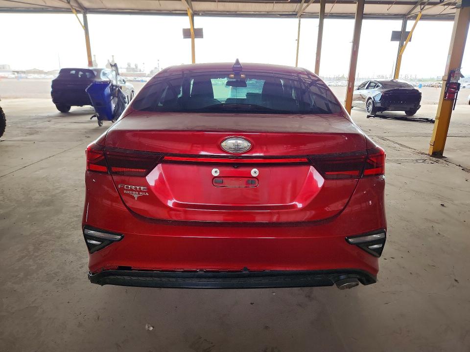 2019 Kia Forte მანქანა იყიდება აუქციონზე, vin: 3KPF24AD5KE076904, აუქციონის ნომერი: 60086986
