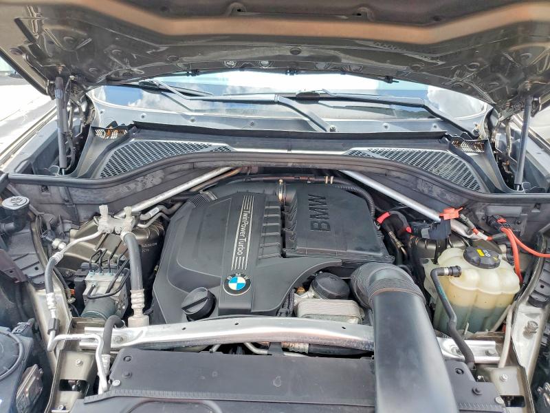 62529186 :رقم المزاد ، 5UXKR2C50H0U19039 vin ، 2017 Bmw X5 مزاد بيع