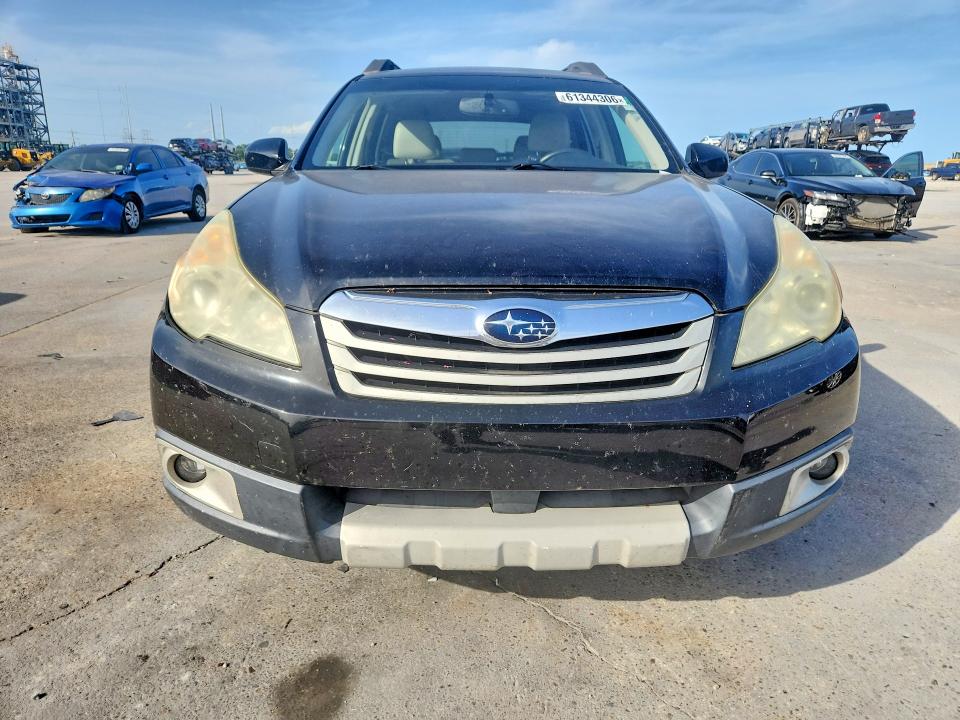 61344306 :رقم المزاد ، 4S4BRELC0B2322366 vin ، 2011 Subaru Outback مزاد بيع