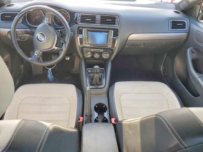 59623306 :رقم المزاد ، 3VWB17AJ4GM244230 vin ، 2016 Volkswagen Jetta مزاد بيع