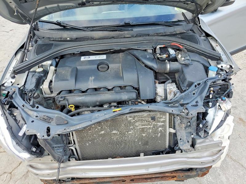 Продаж на аукціоні авто 2011 Volvo Xc60, vin: YV4902DZ4B2216854, номер лоту: 62243096