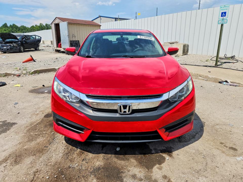 Продаж на аукціоні авто 2018 Honda Civic, vin: 2HGFC2F72JH553958, номер лоту: 61168956