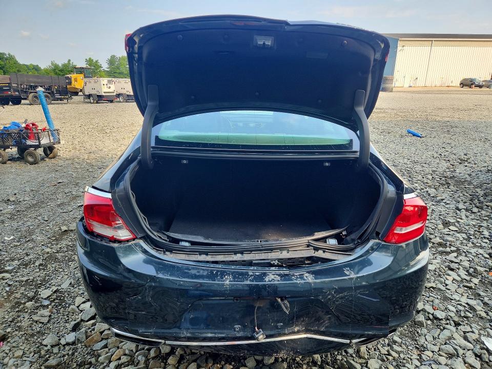 61572226 :رقم المزاد ، 1G4ZP5SS0JU141011 vin ، 2018 Buick Lacrosse مزاد بيع
