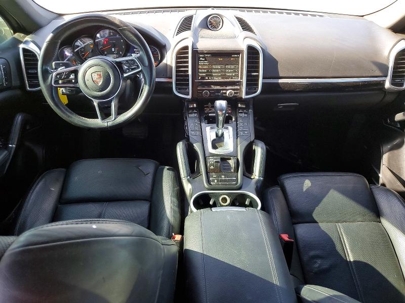 60891266 :رقم المزاد ، WP1AA2A25GLA04887 vin ، 2016 Porsche Cayenne مزاد بيع