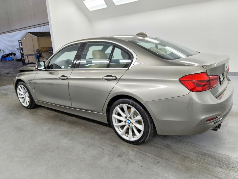2018 Bmw 330e მანქანა იყიდება აუქციონზე, vin: WBA8E1C51JA758617, აუქციონის ნომერი: 54866486
