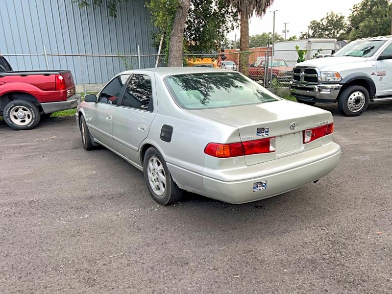2000 Toyota Camry მანქანა იყიდება აუქციონზე, vin: JT2BG22K2Y0450820, აუქციონის ნომერი: 62009086