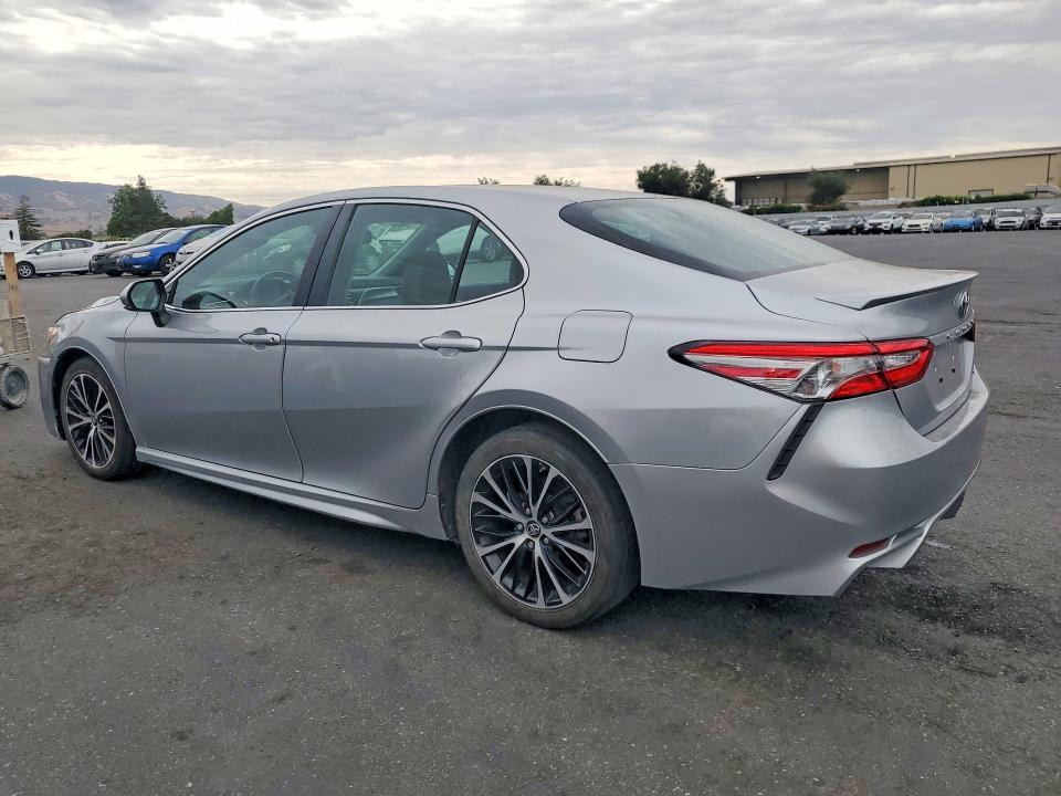 Aukcja sprzedaży 2018 Toyota Camry, vin: 4T1B11HK8JU658253, numer aukcji: 60608316