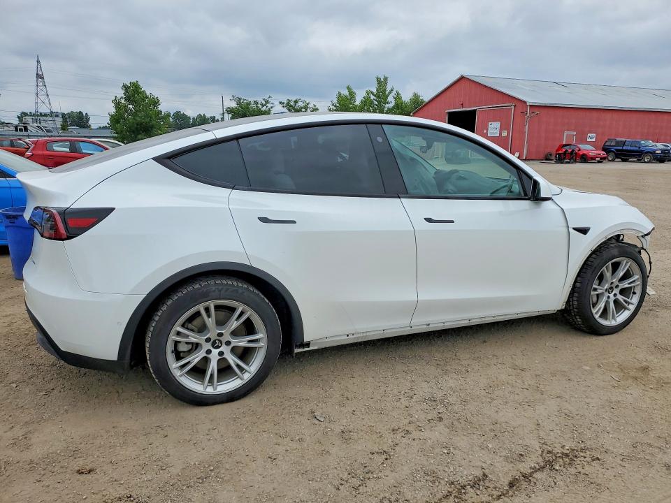 Продажа на аукционе авто 2022 Tesla Model Y, vin: 7SAYGAEEXNF361370, номер лота: 60311636