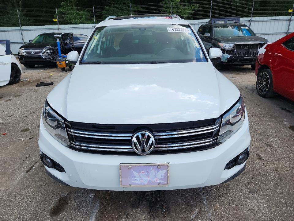 76292535 :رقم المزاد ، WVGBV7AX9GW522871 vin ، 2016 Volkswagen Tiguan مزاد بيع