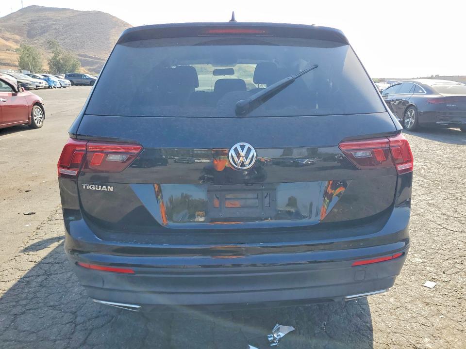 61375746 :رقم المزاد ، 3VV1B7AX2LM047889 vin ، 2020 Volkswagen Tiguan مزاد بيع