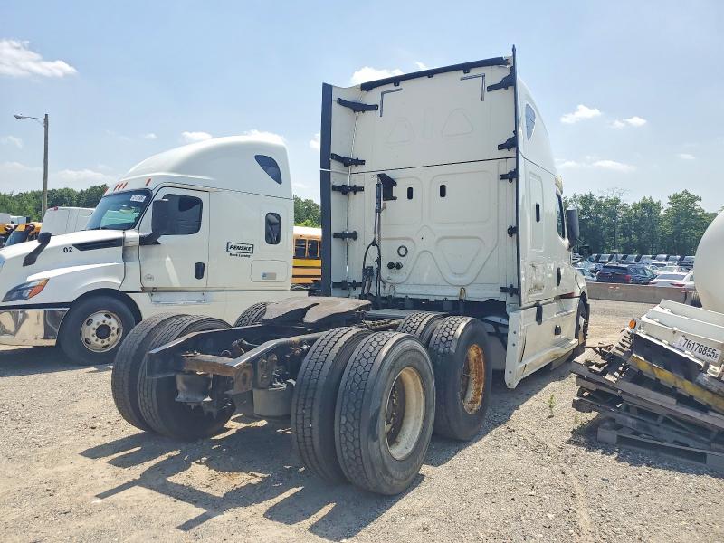 59312556 :رقم المزاد ، 3AKJHHDR6JSJR1263 vin ، 2018 Freightliner Cascadia 126 مزاد بيع