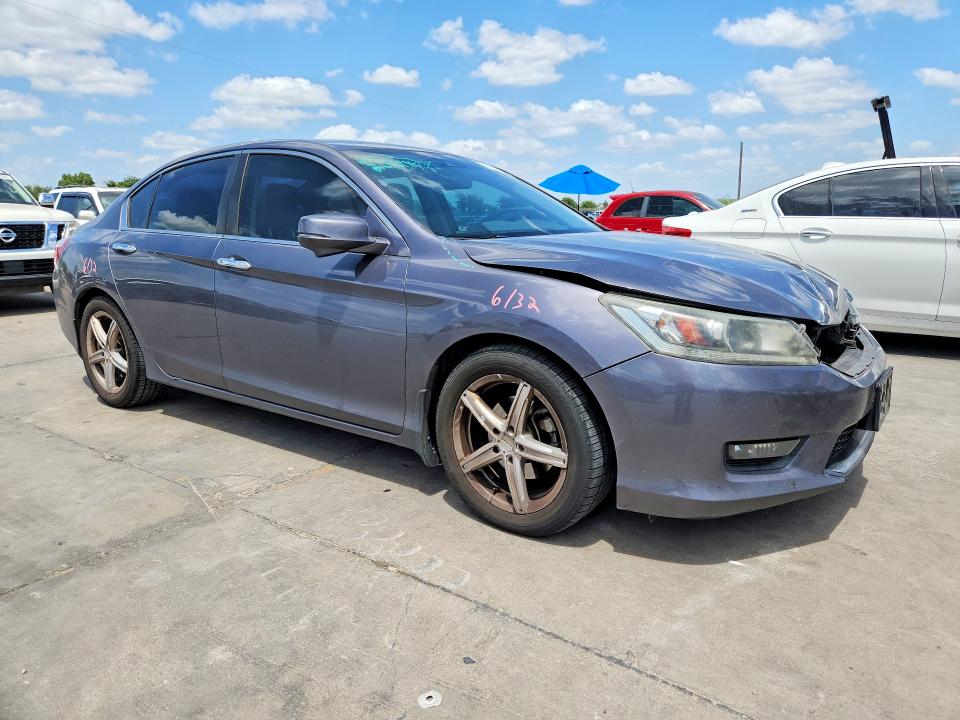 59322926 :رقم المزاد ، 1HGCR2F88FA043016 vin ، 2015 Honda Accord مزاد بيع