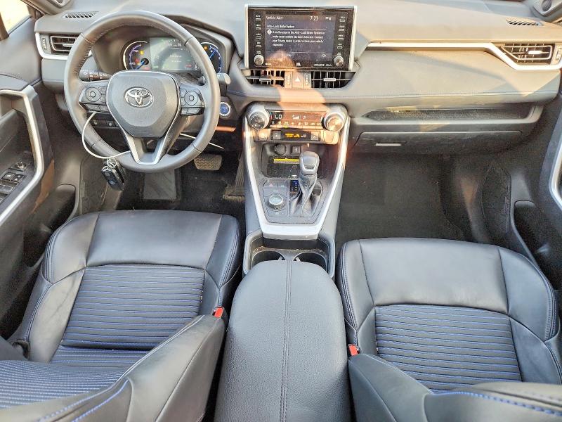 60667686 :رقم المزاد ، 4T3E6RFV8MU040579 vin ، 2021 Toyota Rav4 مزاد بيع