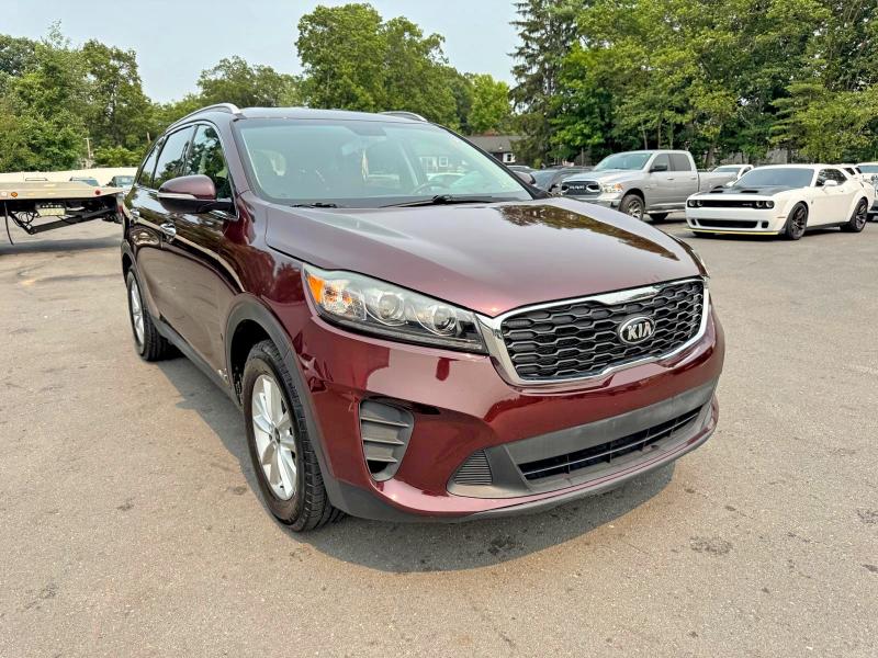 61528446 :رقم المزاد ، 5XYPGDA30KG439805 vin ، 2019 Kia Sorento مزاد بيع