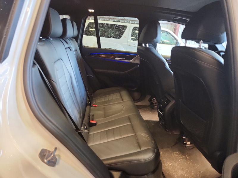 59085606 :رقم المزاد ، 5UXTR9C50KLE13621 vin ، 2019 Bmw X3 مزاد بيع