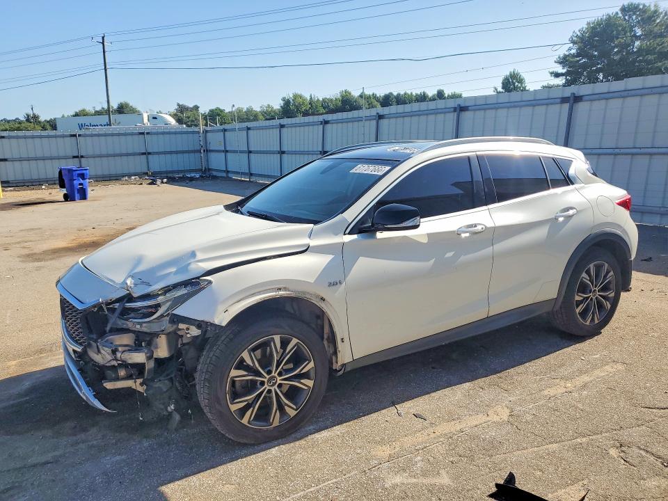 61767666 :رقم المزاد ، SJKCH5CR7HA028958 vin ، 2017 Infiniti Qx30 مزاد بيع