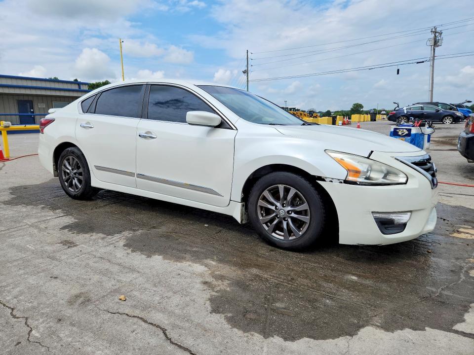 Продаж на аукціоні авто 2015 Nissan Altima, vin: 1N4AL3AP7FC583852, номер лоту: 60008256