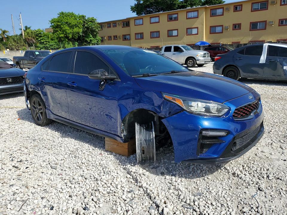2021 Kia Forte მანქანა იყიდება აუქციონზე, vin: 3KPF34AD5ME397082, აუქციონის ნომერი: 60975166