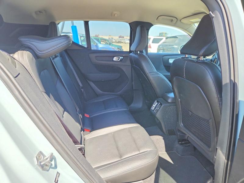 Продажа на аукционе авто 2019 Volvo Xc40, vin: YV4162UK7K2116293, номер лота: 61231016