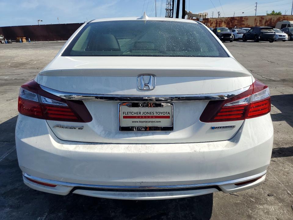 62527836 :رقم المزاد ، JHMCR6F50HC016958 vin ، 2017 Honda Accord مزاد بيع