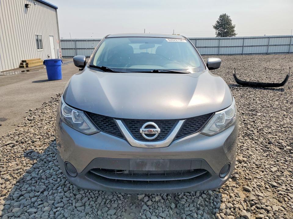 2017 Nissan Rogue Sport მანქანა იყიდება აუქციონზე, vin: JN1BJ1CR7HW143805, აუქციონის ნომერი: 62622136