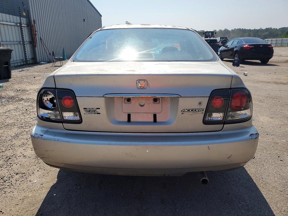 62494786 :رقم المزاد ، 1HGCD5605VA049235 vin ، 1997 Honda Accord مزاد بيع