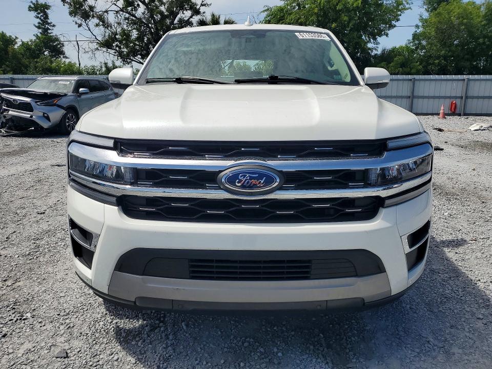2024 Ford Expedition მანქანა იყიდება აუქციონზე, vin: 1FMJU1K89REA86227, აუქციონის ნომერი: 61153586