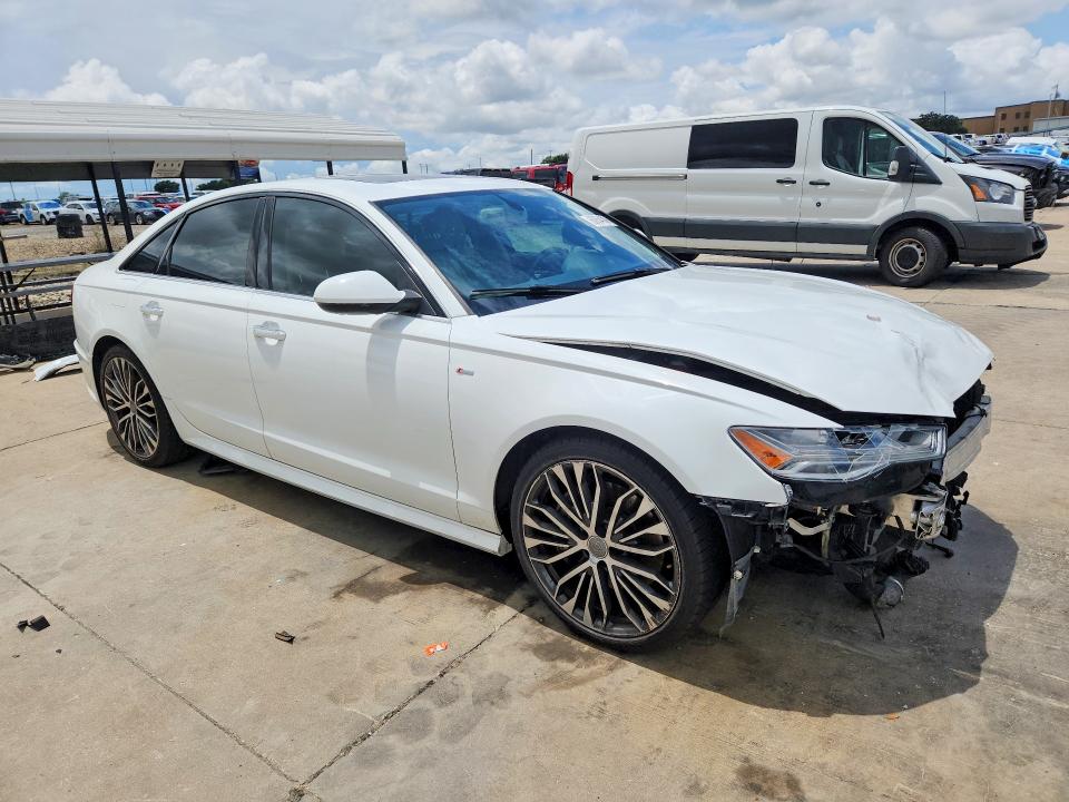 60654086 :رقم المزاد ، WAUG8AFC6JN088794 vin ، 2018 Audi A6 مزاد بيع