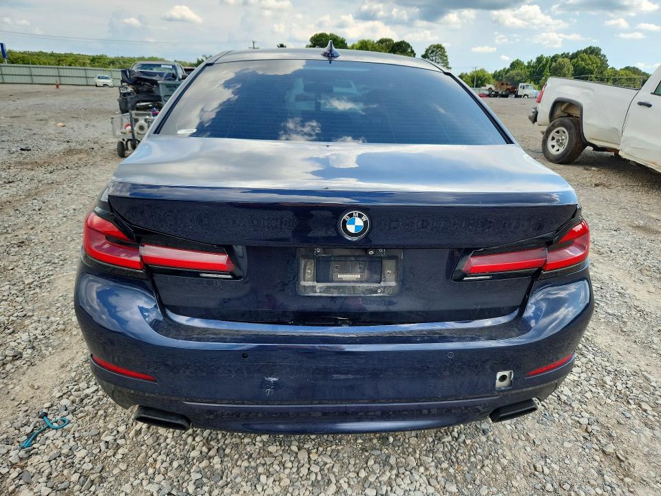 59652606 :رقم المزاد ، WBAJE5C58JG918580 vin ، 2018 Bmw 5 Series مزاد بيع